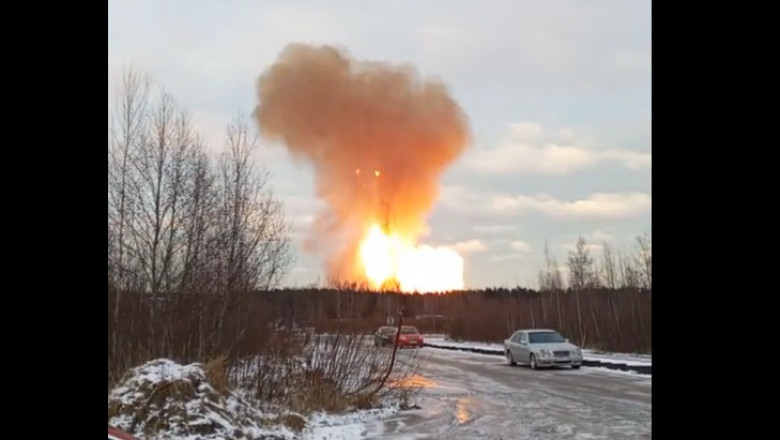 Photo of video | Explozie la Sankt Petersburg. O minge uriașă de foc a apărut pe cer